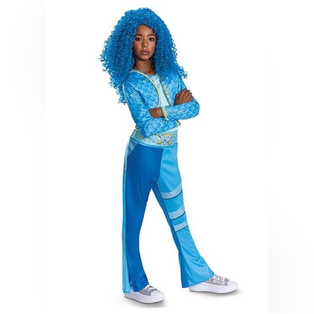 Disguise Disney Descendants rise of the red Chloe costume. NWT various sizes(24)